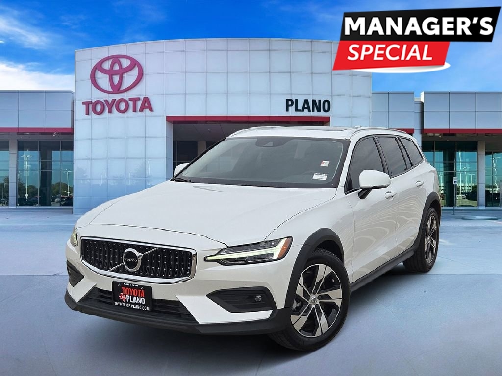 2021 Volvo V60 Cross Country T5 AWD Cross Country's photo