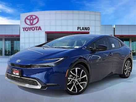 2025 Toyota Prius Plug-in Hybrid XSE Hatchback