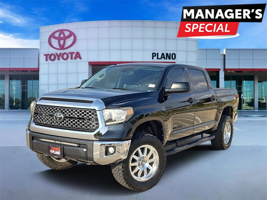 2019 Toyota Tundra SR5's photo