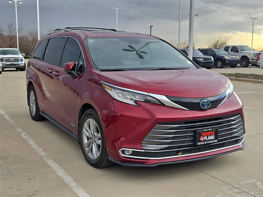 Used 2021 Toyota Sienna Limited Passenger Van