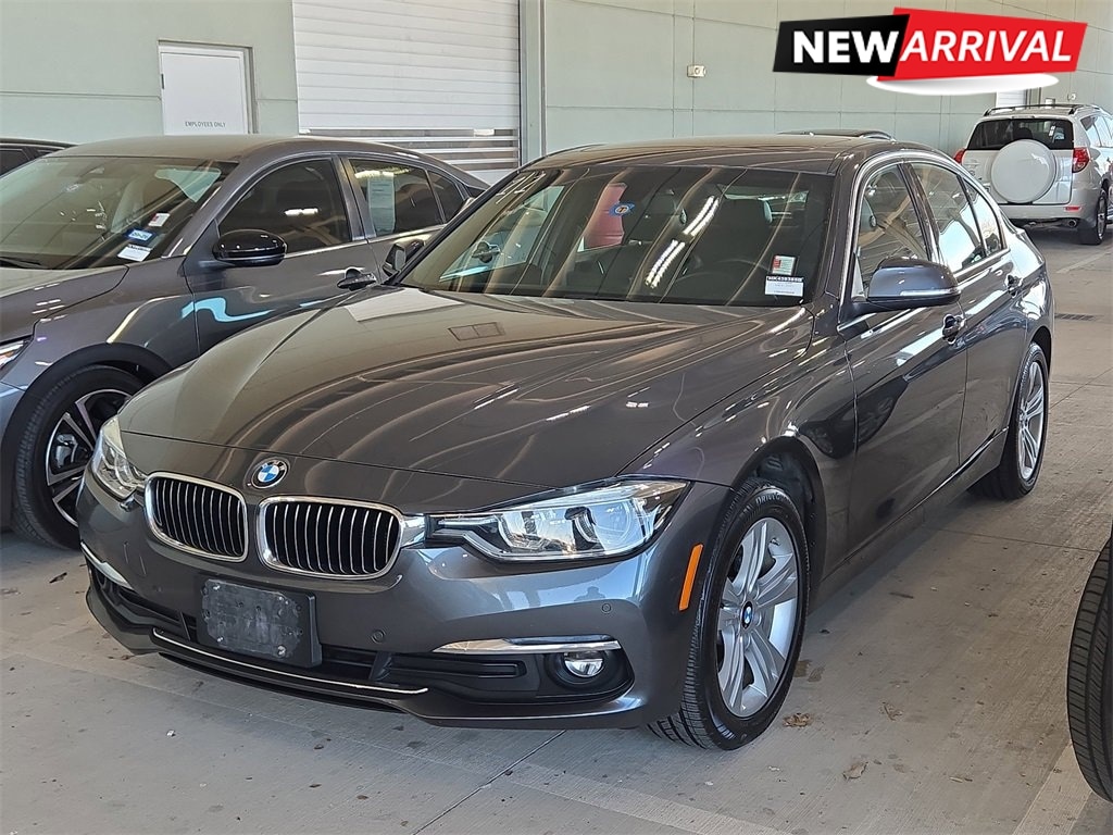 2017 BMW 3 Series 328d's photo