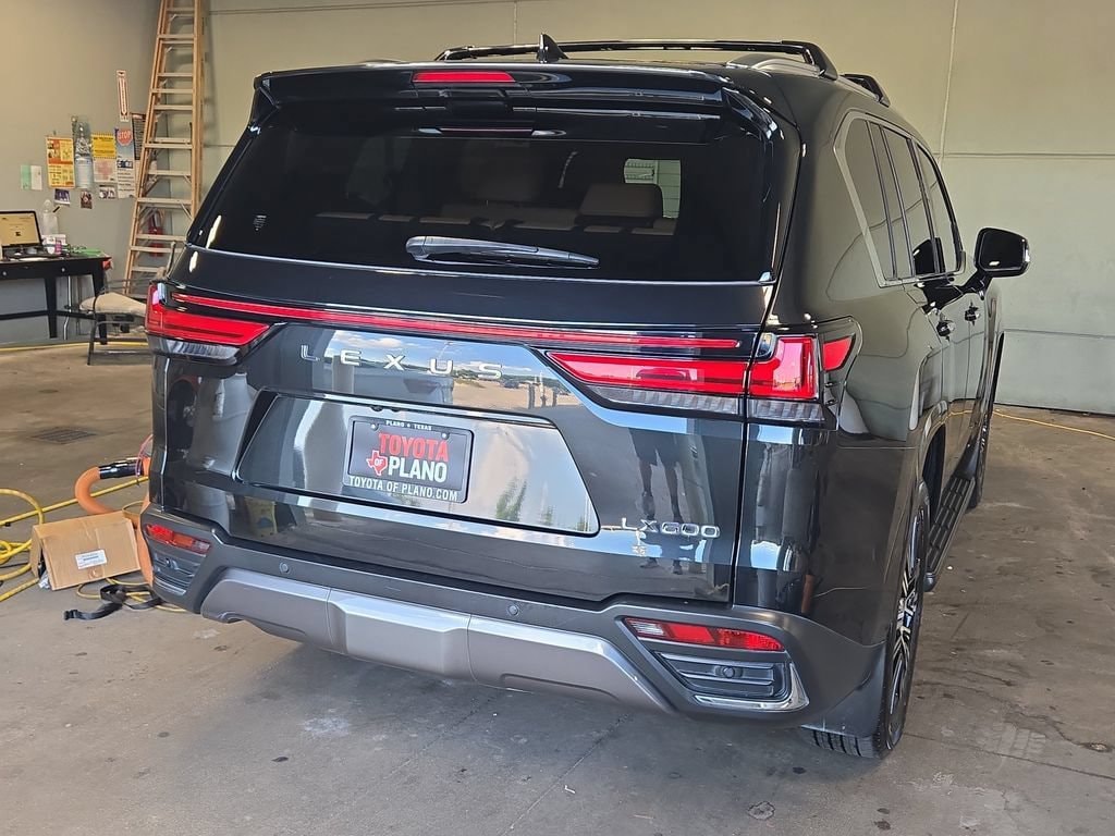 Used 2023 Lexus LX 600 Luxury Sport Utility
