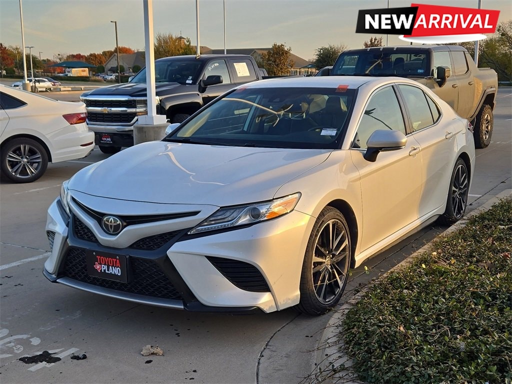 2020 Toyota Camry XSE's photo
