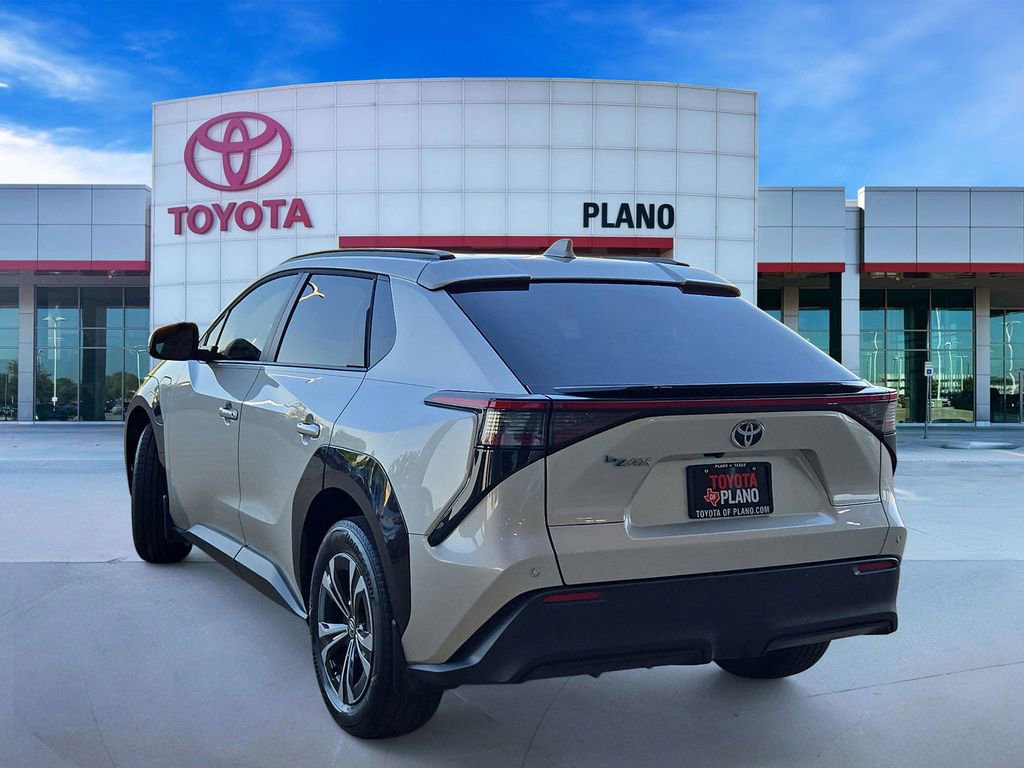 Used 2023 Toyota bZ4X XLE with VIN JTMAAAAAXPA017732 for sale in Plano, TX