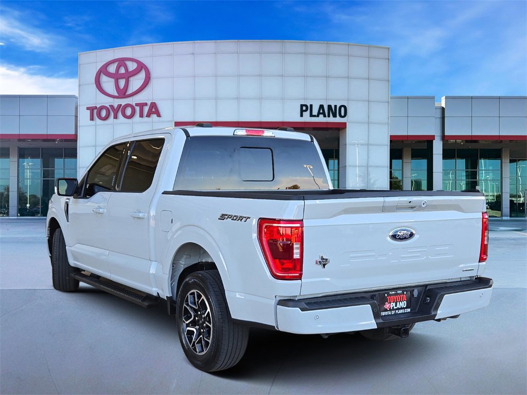 2023 Ford F-150 XLT photo 2