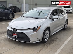 Used 2021 Toyota Corolla LE Sedan near Dallas, TX