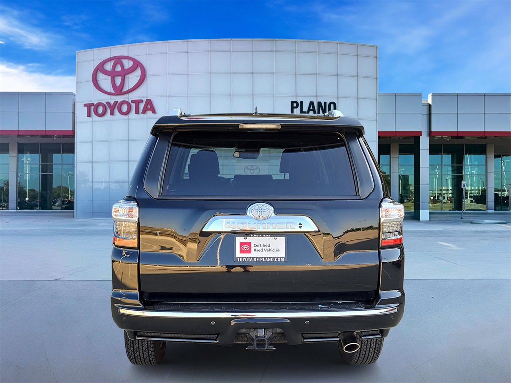 2022 Toyota 4Runner Limited photo 3