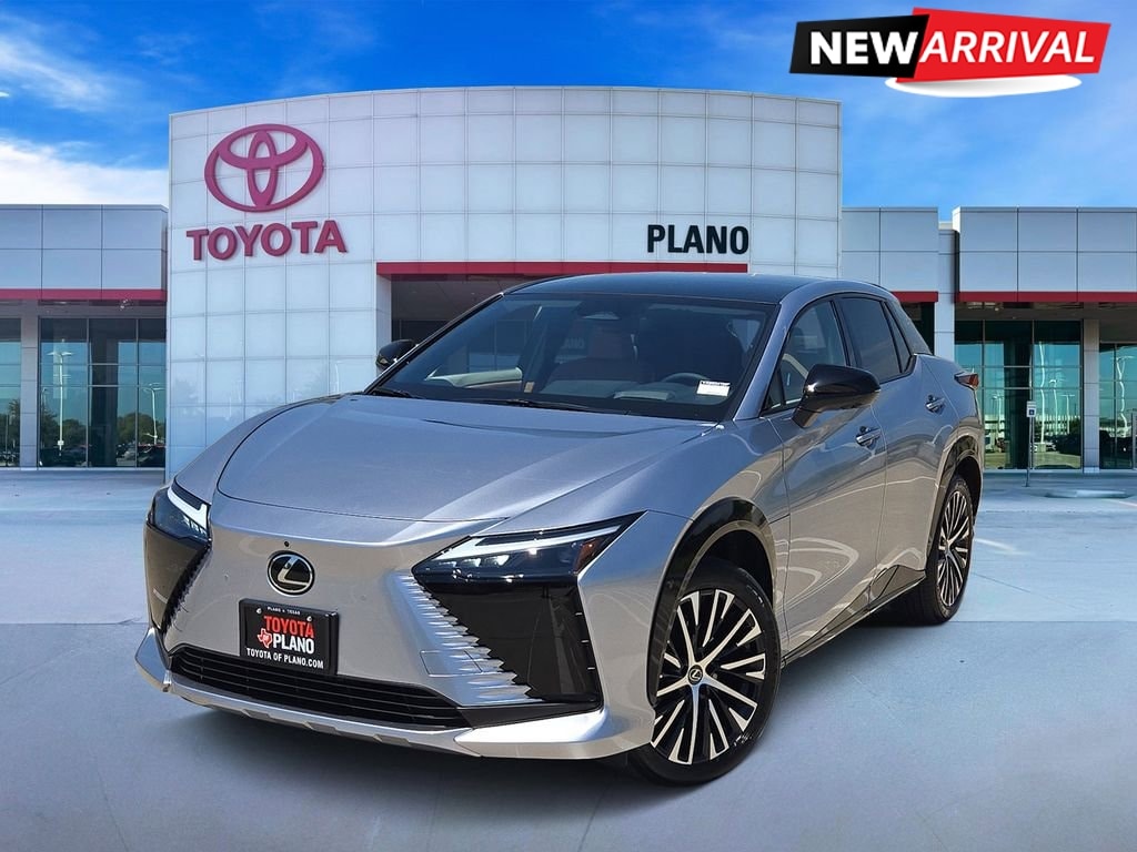 2026 Lexus RZ 450e 450e Luxury AWD's photo