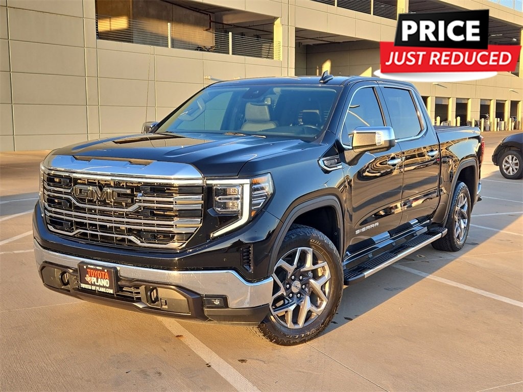 2023 GMC Sierra 1500 SLT's photo