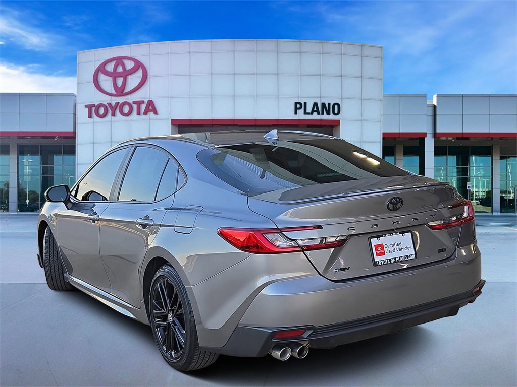 2025 Toyota Camry SE photo 2