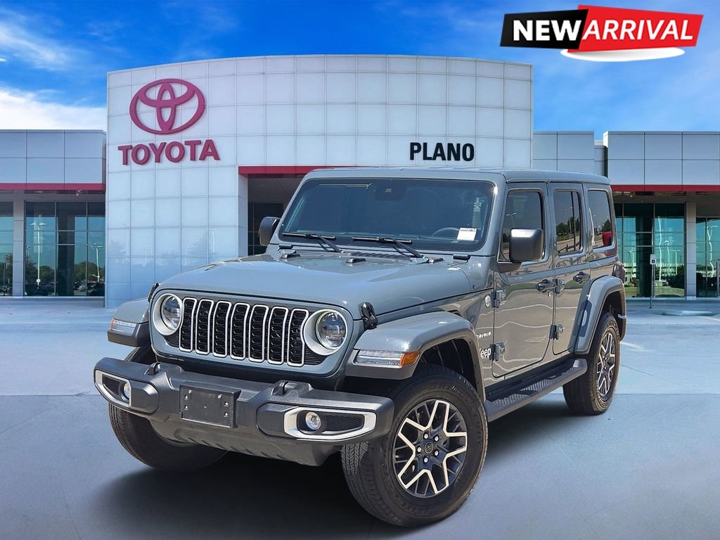 2024 Jeep Wrangler Sahara's photo