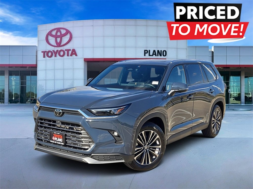 2024 Toyota Grand Highlander Platinum's photo