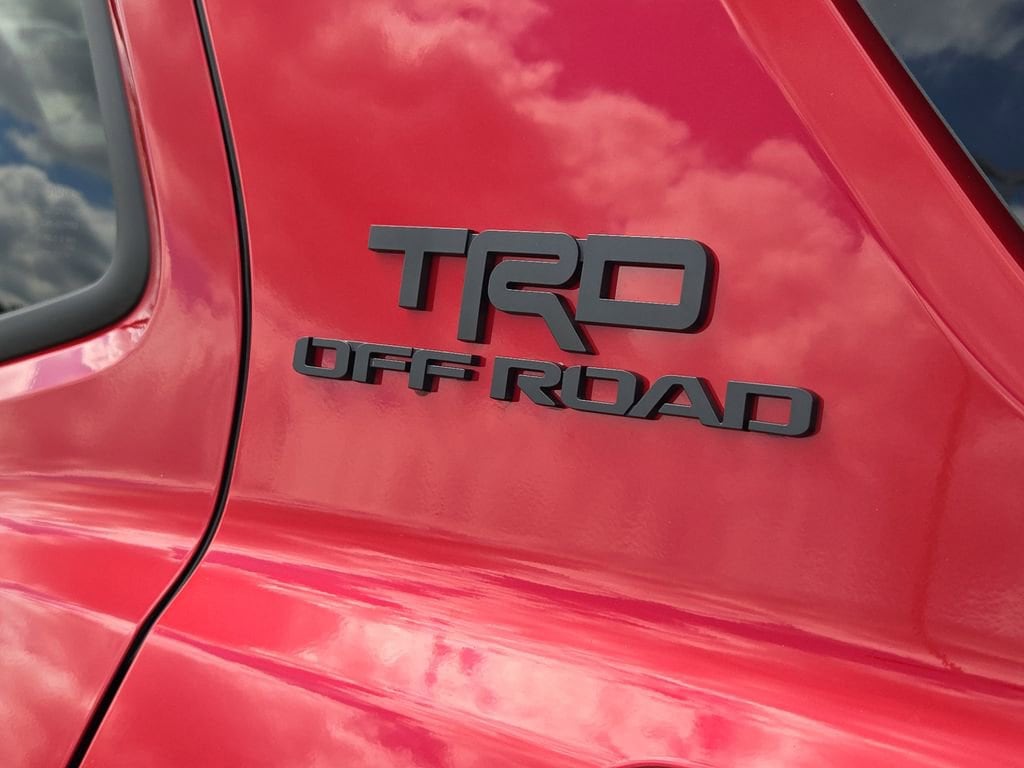 2026 Toyota 4Runner TRD Off-Road Premium - Photo 9