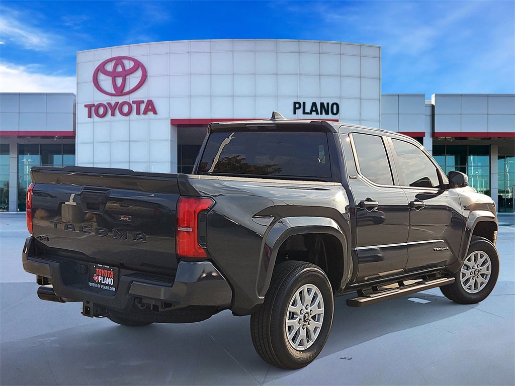 2025 Toyota Tacoma SR5 photo 4
