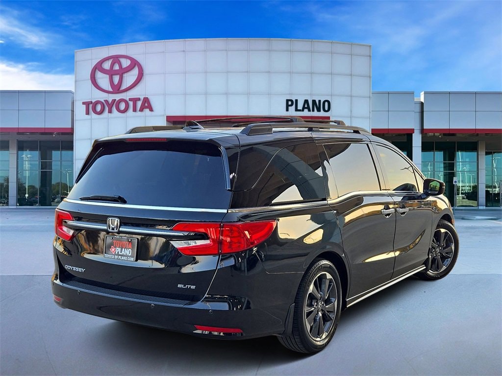 Used 2023 Honda Odyssey Elite Passenger Van