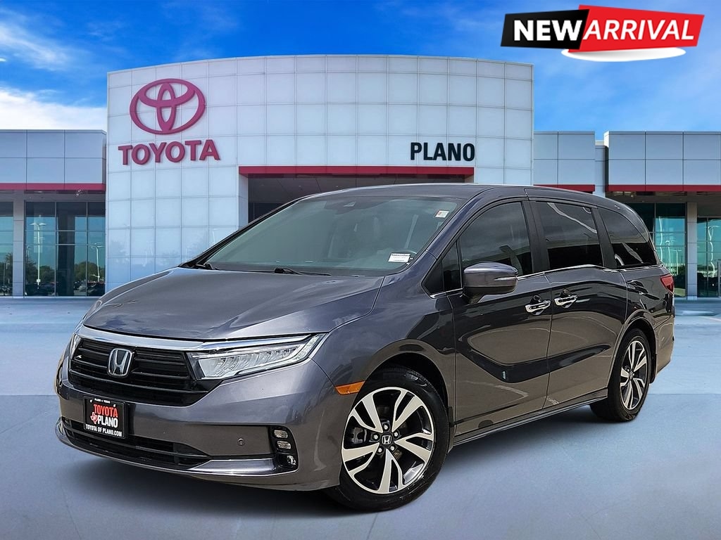 Used 2022 Honda Odyssey Touring Passenger Van
