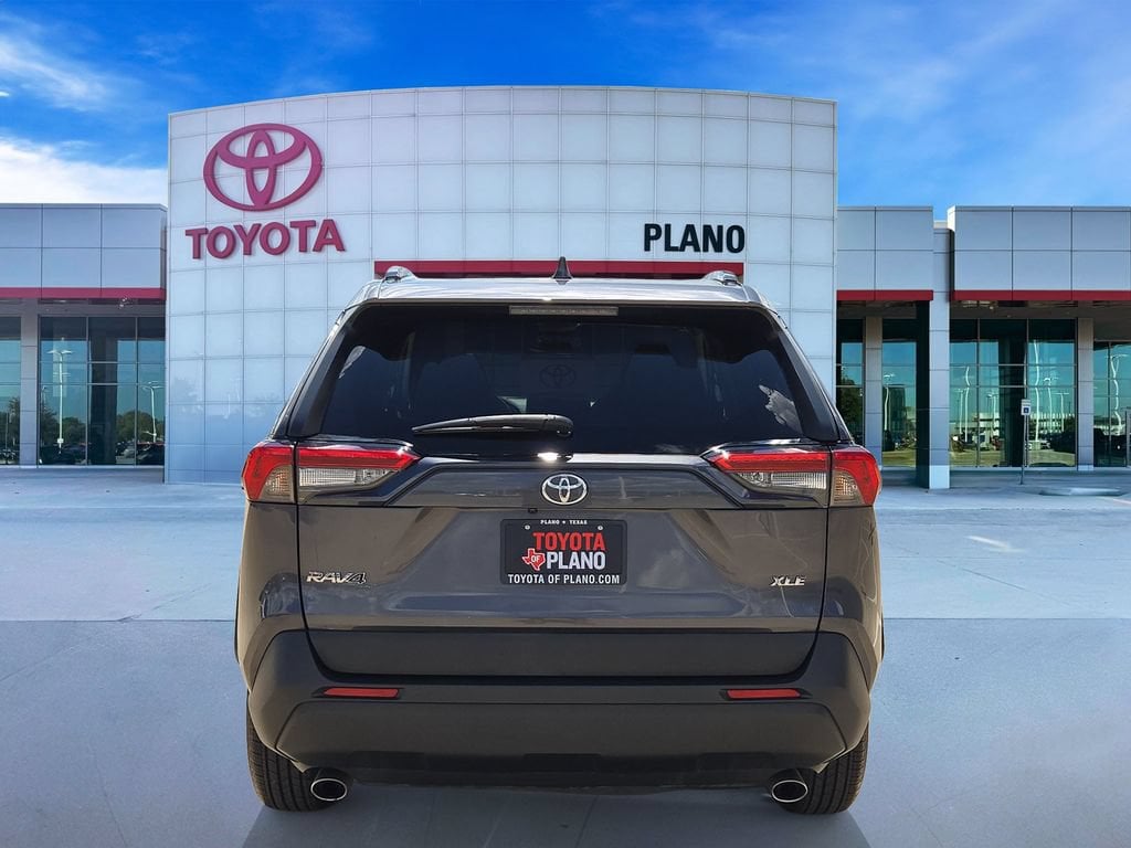 Used 2024 Toyota RAV4 XLE Sport Utility