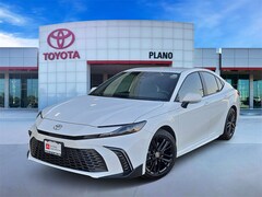 2025 Toyota Camry SE Sedan