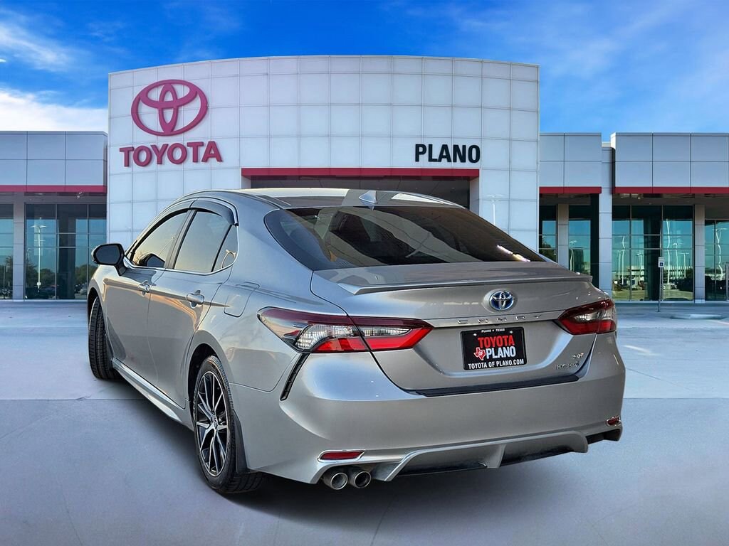 Used 2023 Toyota Camry Hybrid SE Sedan