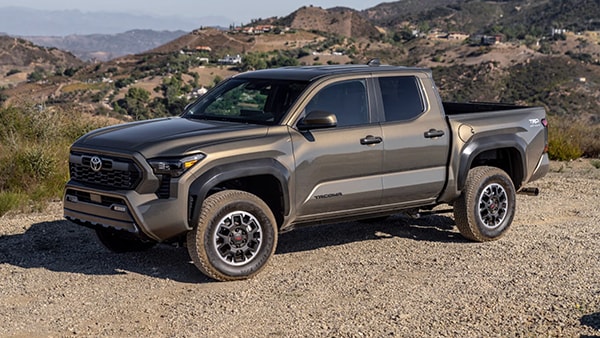 2024-toyota-tacoma-double-cab-4x4-manual.png