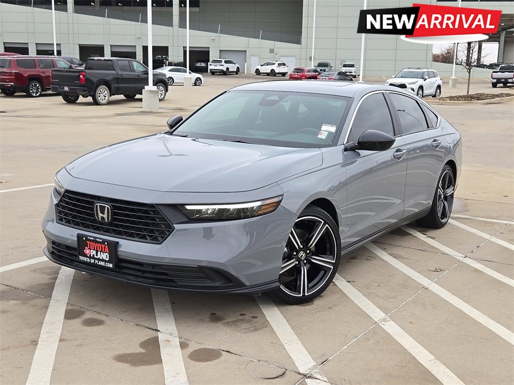 2023 Honda Accord Hybrid Sport's photo