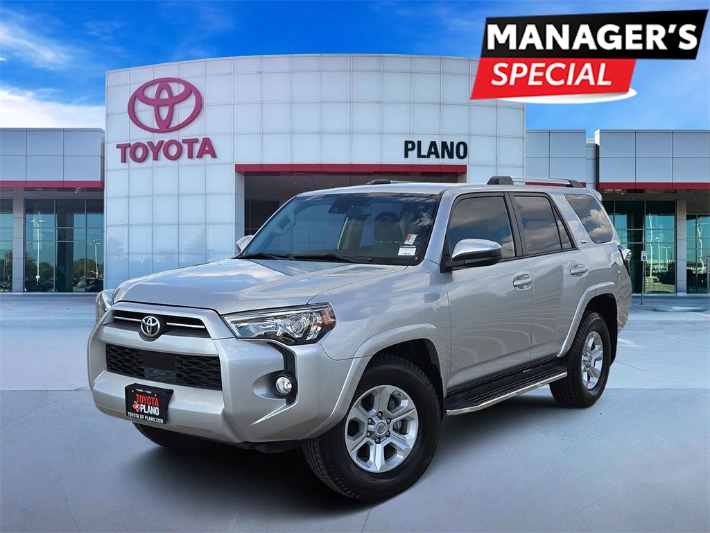 2020 Toyota 4Runner SR5's photo