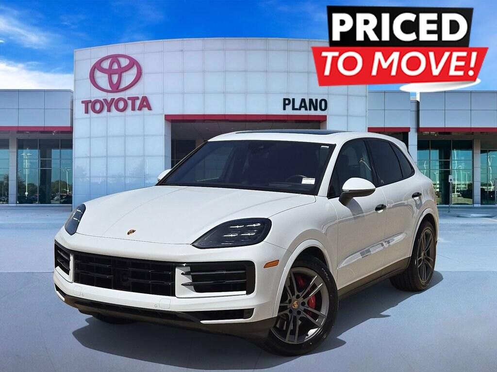 Used 2024 Porsche Cayenne S Sport Utility