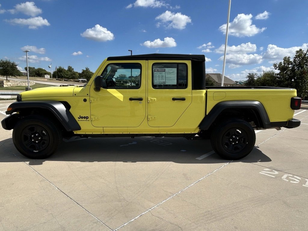 Used 2024 Jeep Gladiator Sport with VIN 1C6HJTAG4RL110985 for sale in Plano, TX