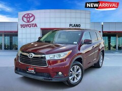 2016 Toyota Highlander LE Plus V6 Sport Utility