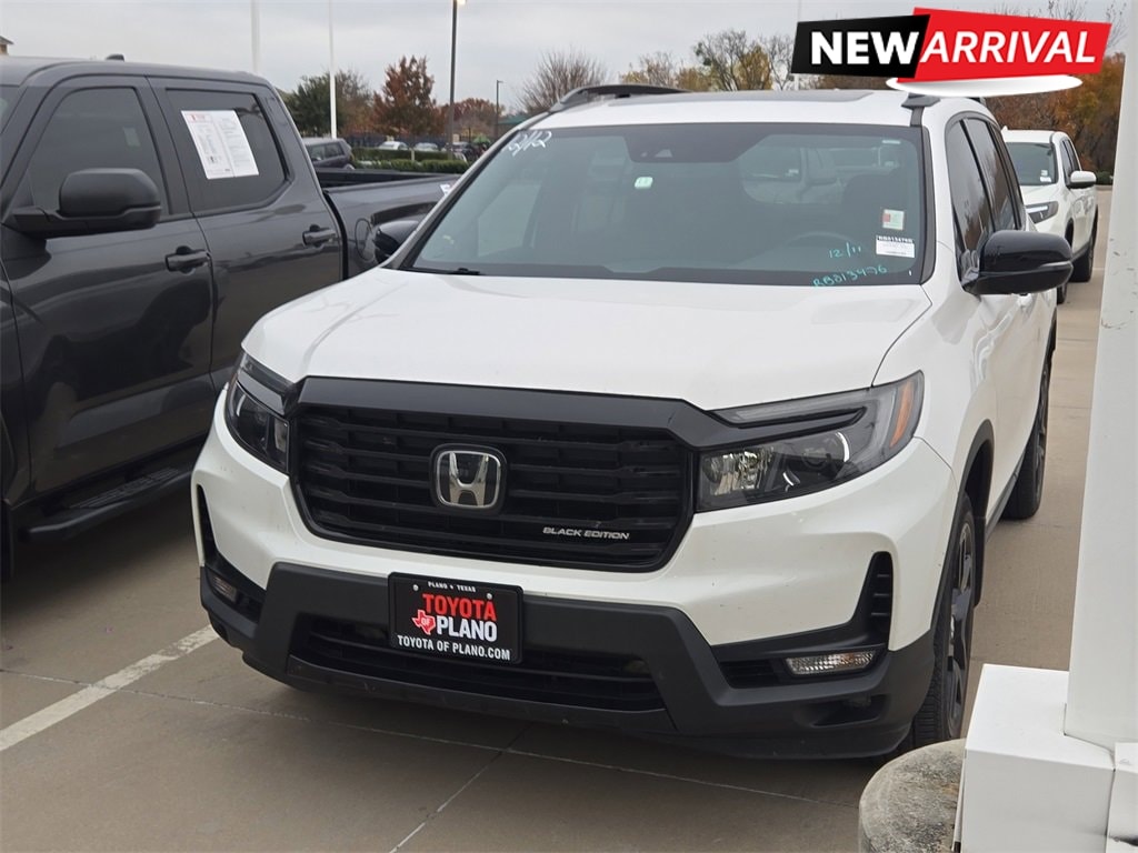 2024 Honda Passport Black Edition's photo