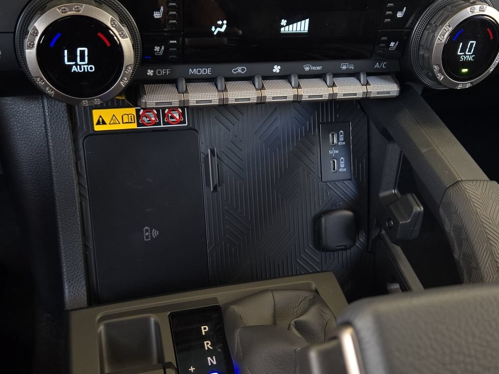 2026 Toyota 4Runner Limited - Photo 29