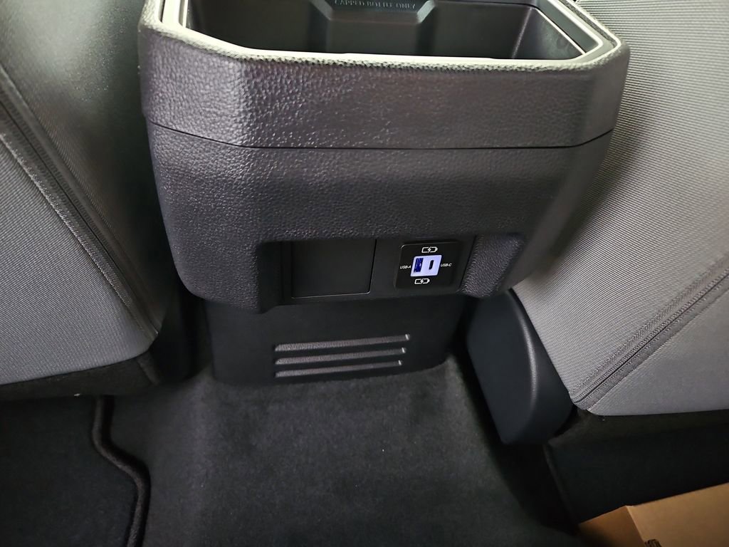 2026 Toyota Tacoma SR5 - Photo 13