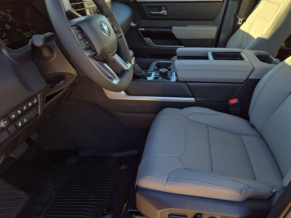 2026 Toyota Tundra Limited - Photo 21
