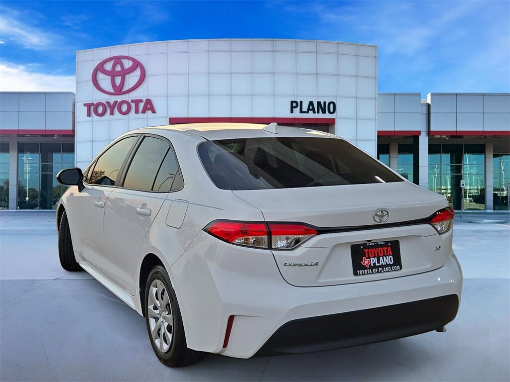 Used 2024 Toyota Corolla LE Sedan