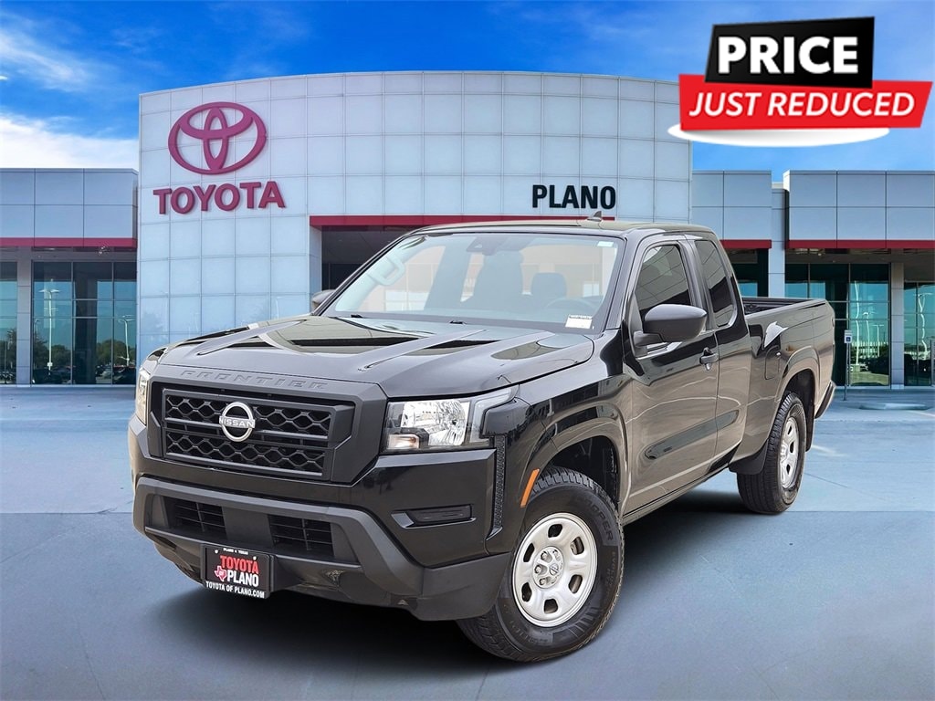 2022 Nissan Frontier S