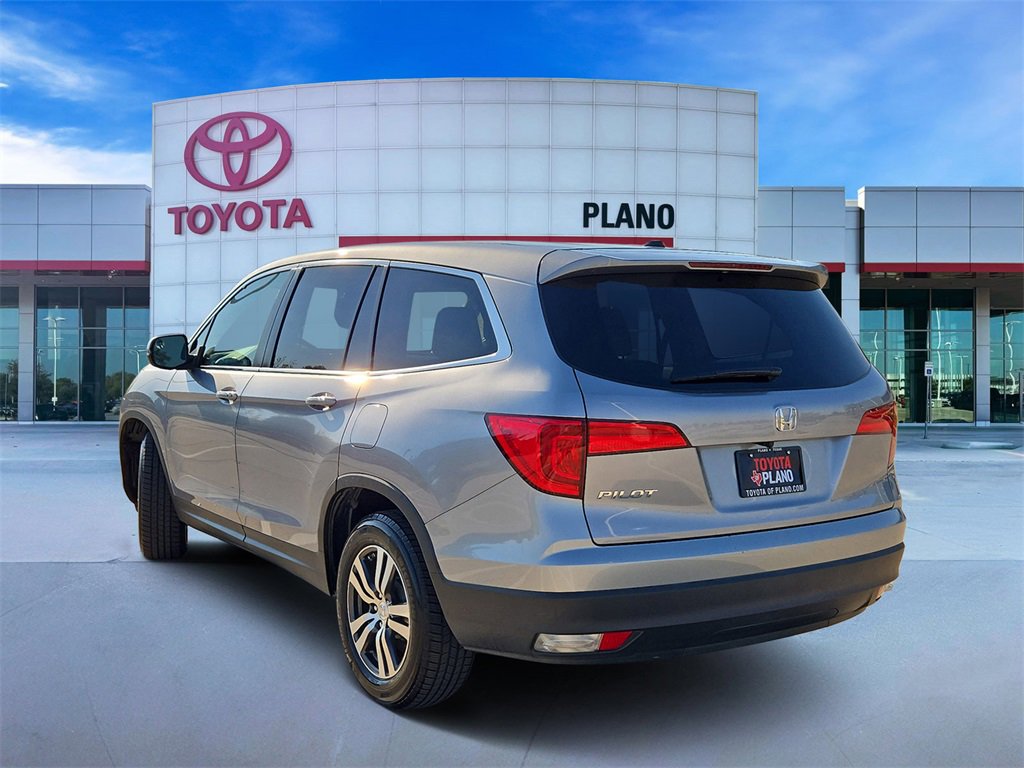 2017 Honda Pilot EX-L photo 2