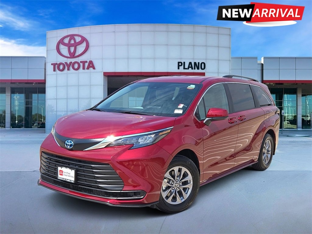 2025 Toyota Sienna
