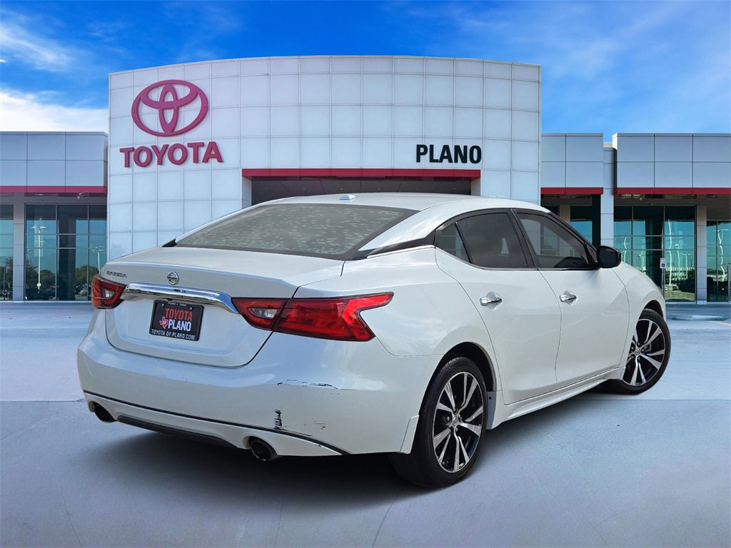 2017 Nissan Maxima S photo 4