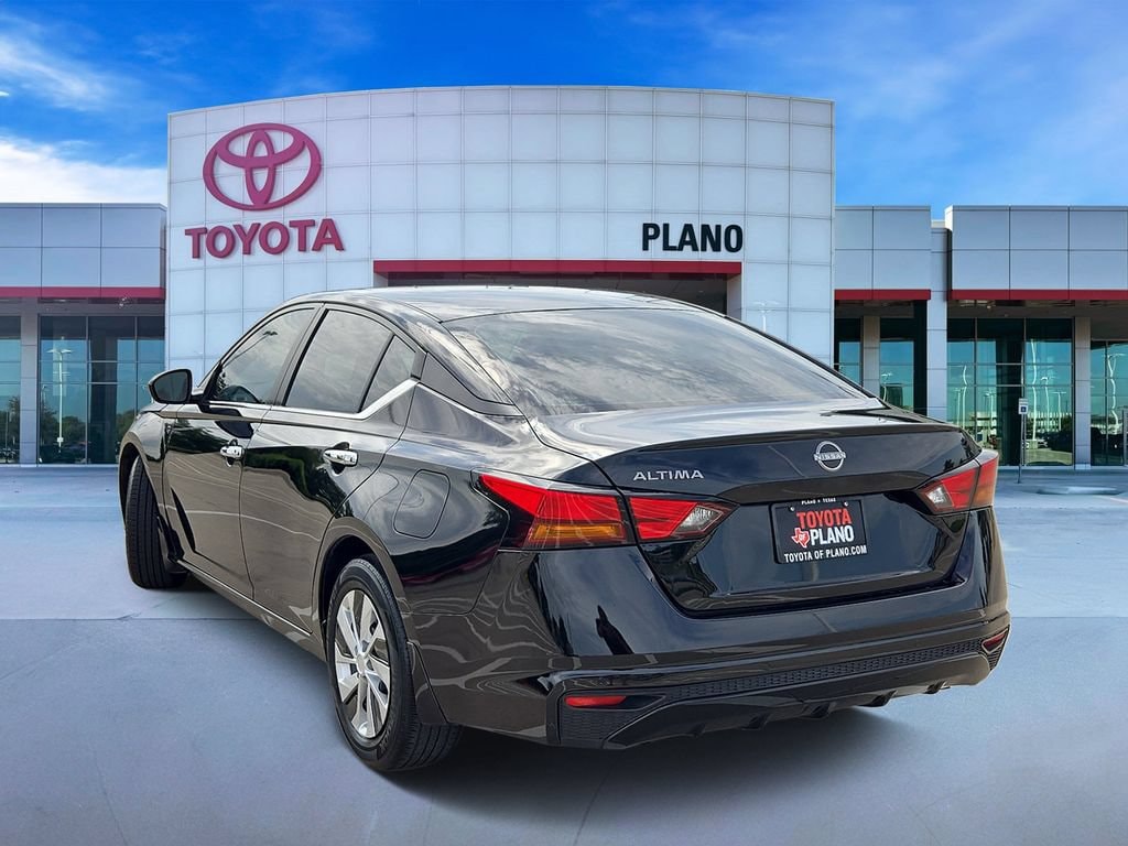 Used 2023 Nissan Altima 2.5 S Sedan