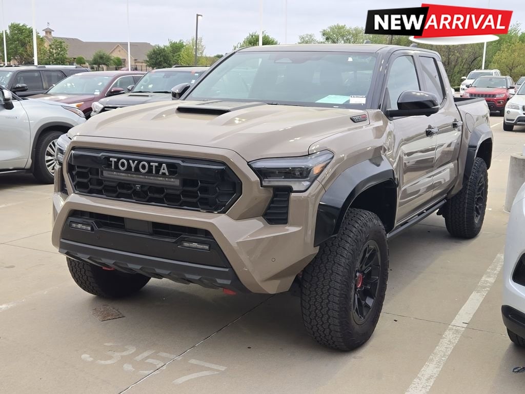 Used 2025 Toyota Tacoma Hybrid TRD Pro Truck