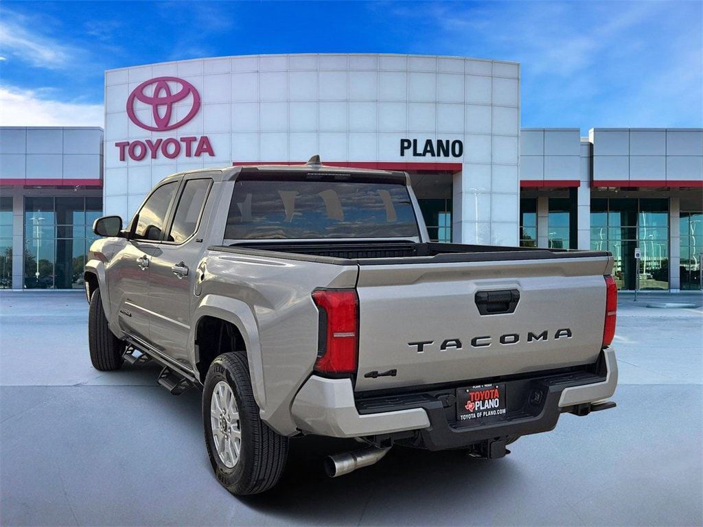 Used 2025 Toyota Tacoma SR5 Truck