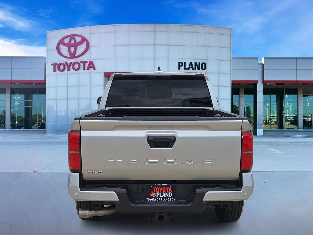 Used 2025 Toyota Tacoma SR5 Truck