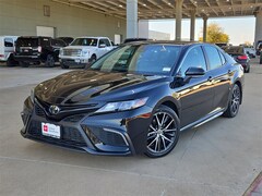 Used 2024 Toyota Camry SE Sedan near Dallas, TX