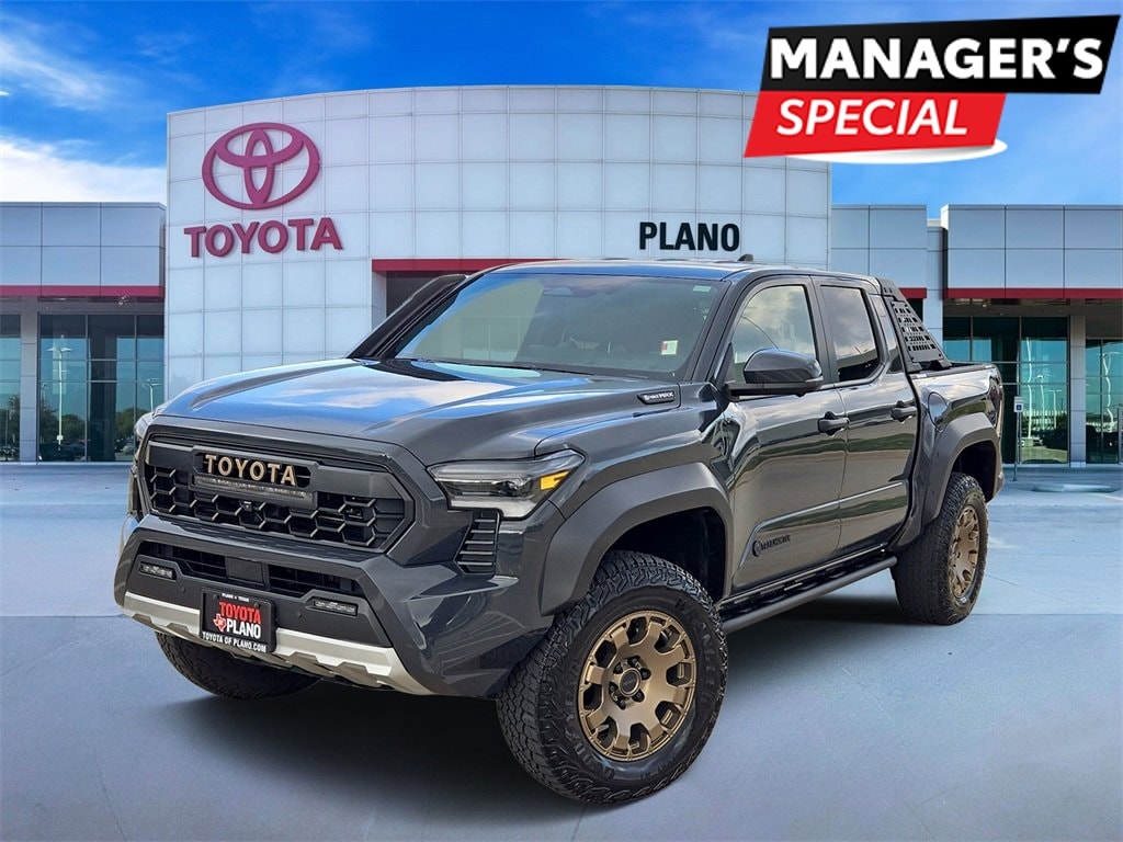 2024 Toyota Tacoma Trailhunter's photo