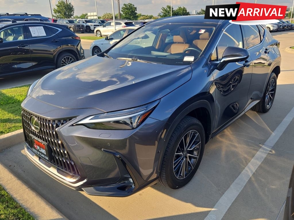 2024 Lexus NX 350h 350h Luxury AWD's photo