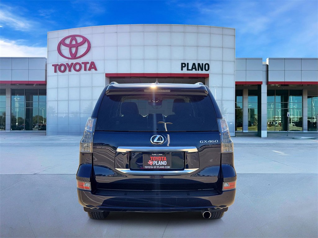 2022 Lexus GX 460 photo 3