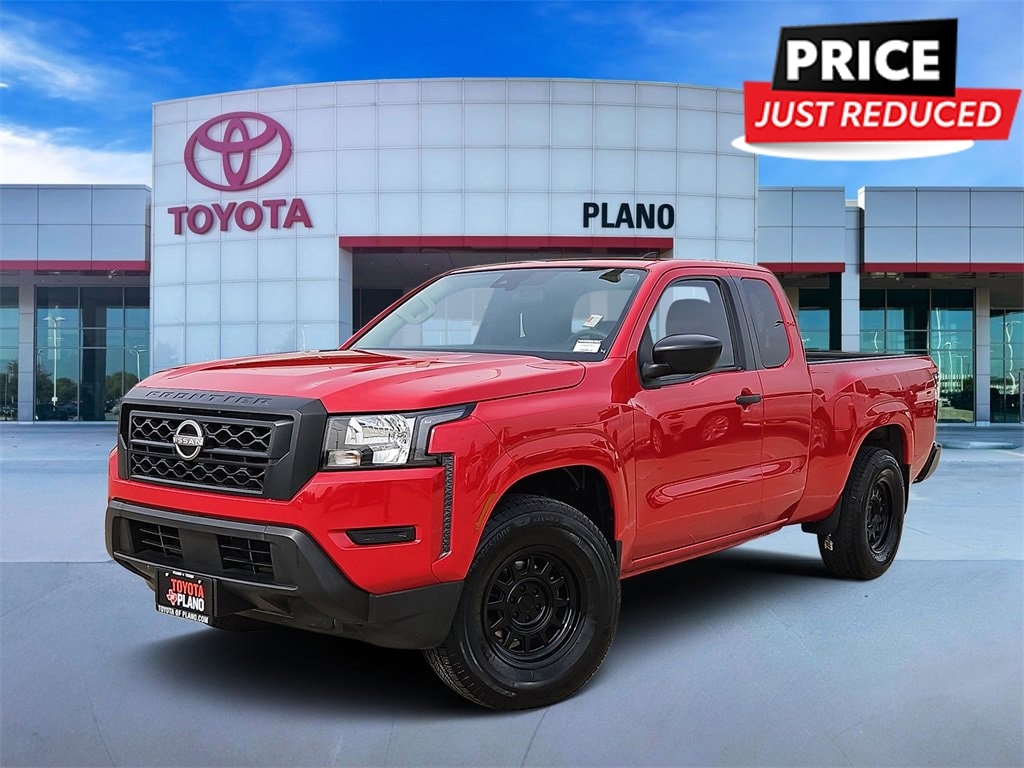 2022 Nissan Frontier S's photo