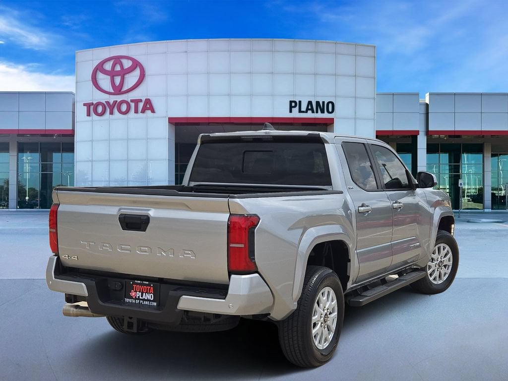 Used 2025 Toyota Tacoma SR5 Truck