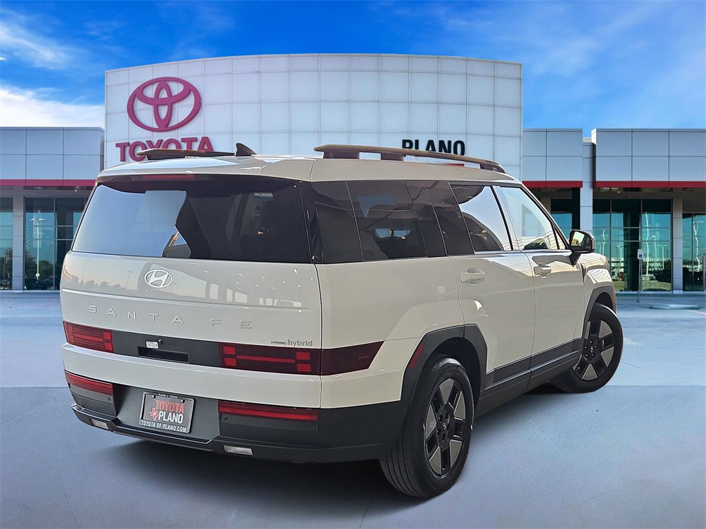 2025 Hyundai Santa Fe photo 3