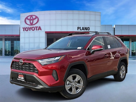 2025 Toyota RAV4 XLE SUV